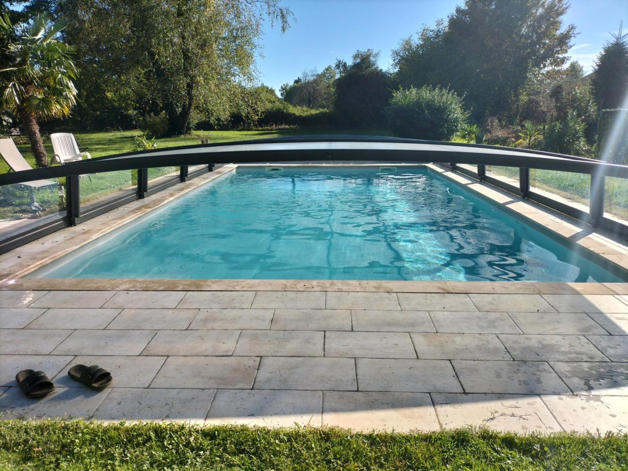 La Villa Du Bearn Garlin Exterior photo